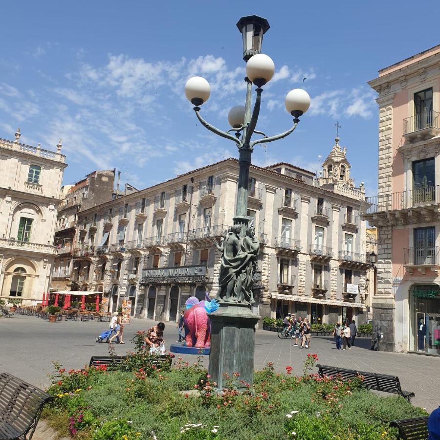 Palazzo La Piana Rooms Catania Exterior photo