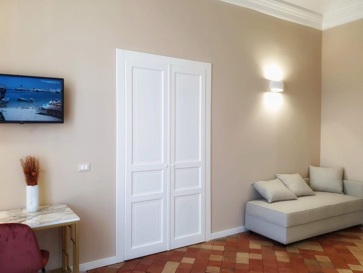 Palazzo La Piana Rooms Catania Exterior photo